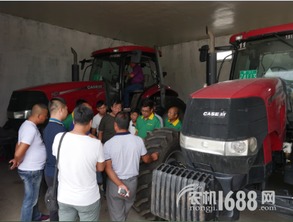 携手推进现代化农业 组织大客户考察凯斯纽荷兰产品与示范合作社